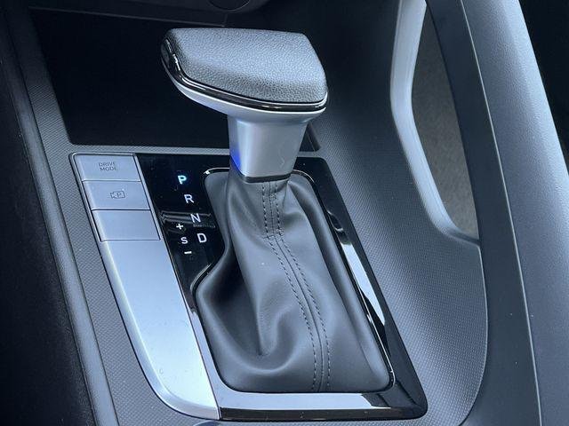 New 2026 Black Hyundai SE image 14