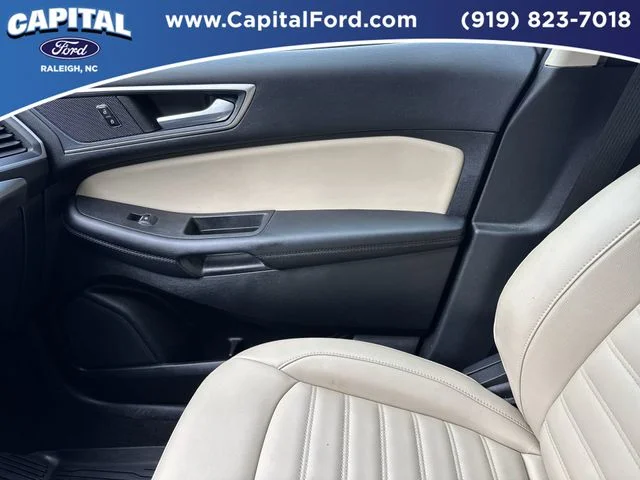Used 2023 White Ford SEL image 28