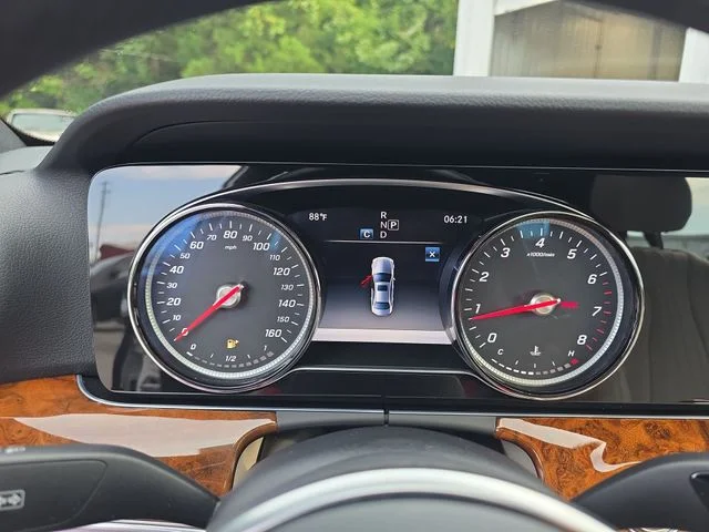 Used 2019  Mercedes-Benz E 300 image 20