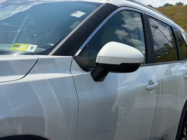 Used 2023 White Nissan SV image 18