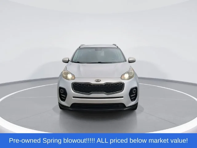 Used 2017 Silver Kia EX image 3