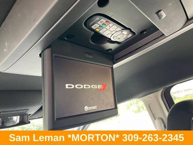 Used 2017 Red Dodge SE Plus image 7