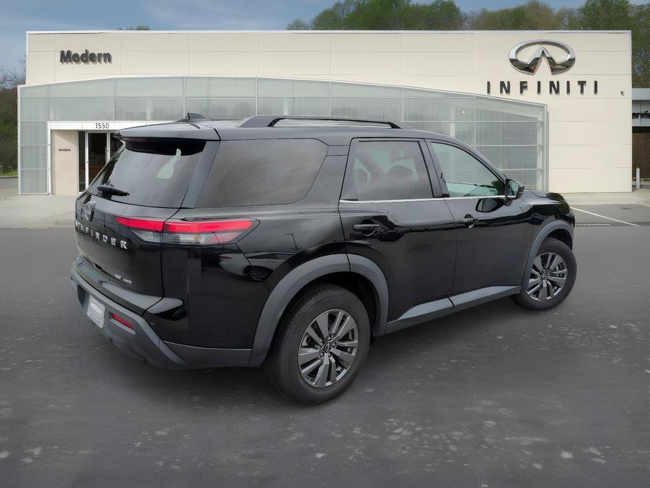 Used 2024 Super Black Nissan SV image 4