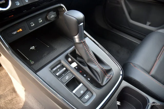 New 2026 Platinum White Pearl Honda Touring Hybrid image 9