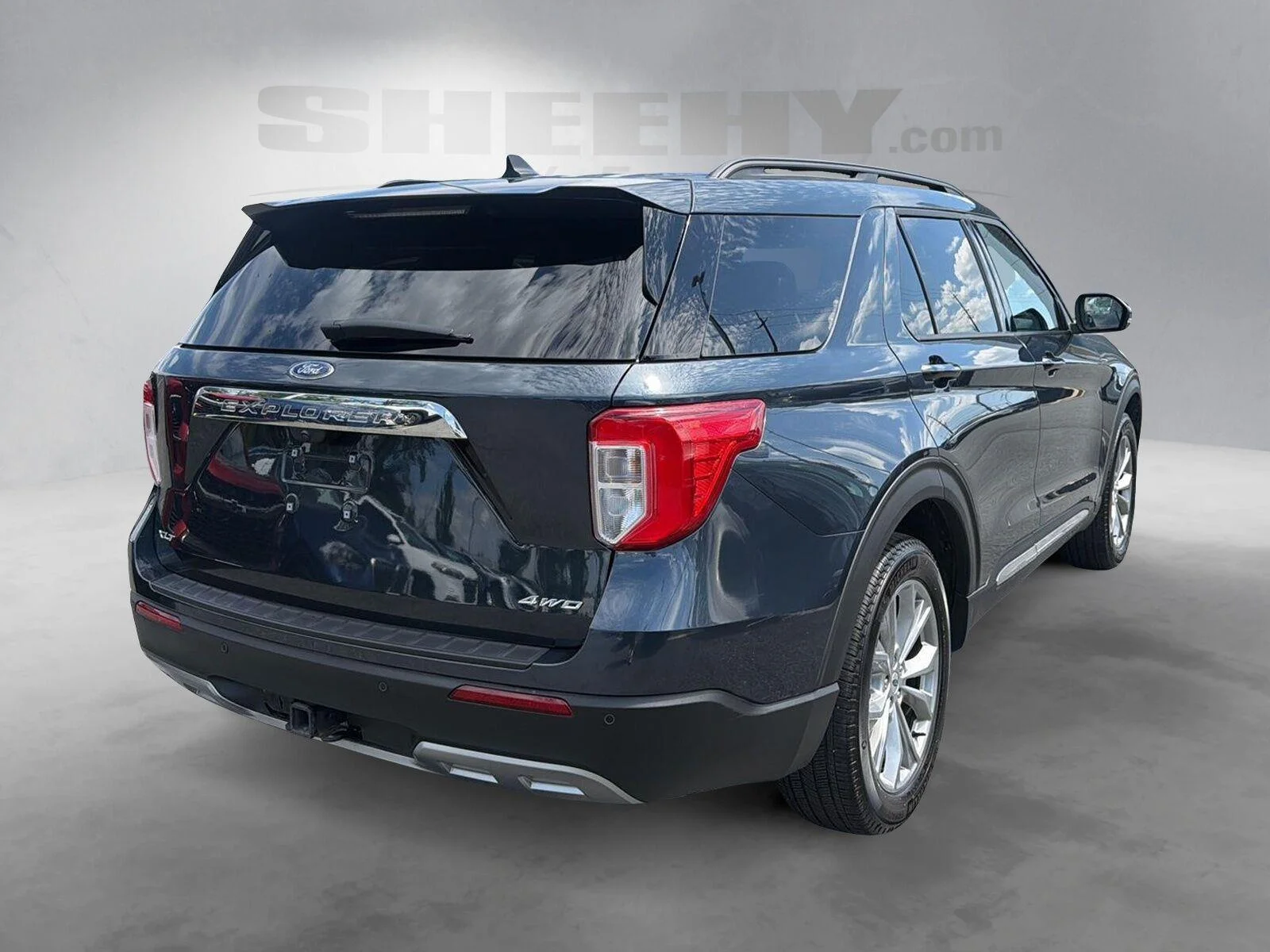 Used 2024 Stone Blue Metallic Ford XLT image 12