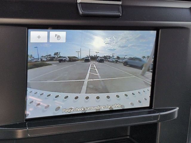 2025 Ford F-350 Super Duty Chassis Cab XL - Photo 19