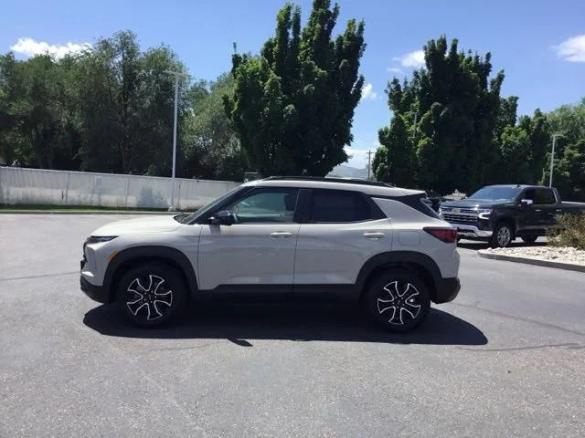 New 2026 White Sands Chevrolet ACTIV image 7