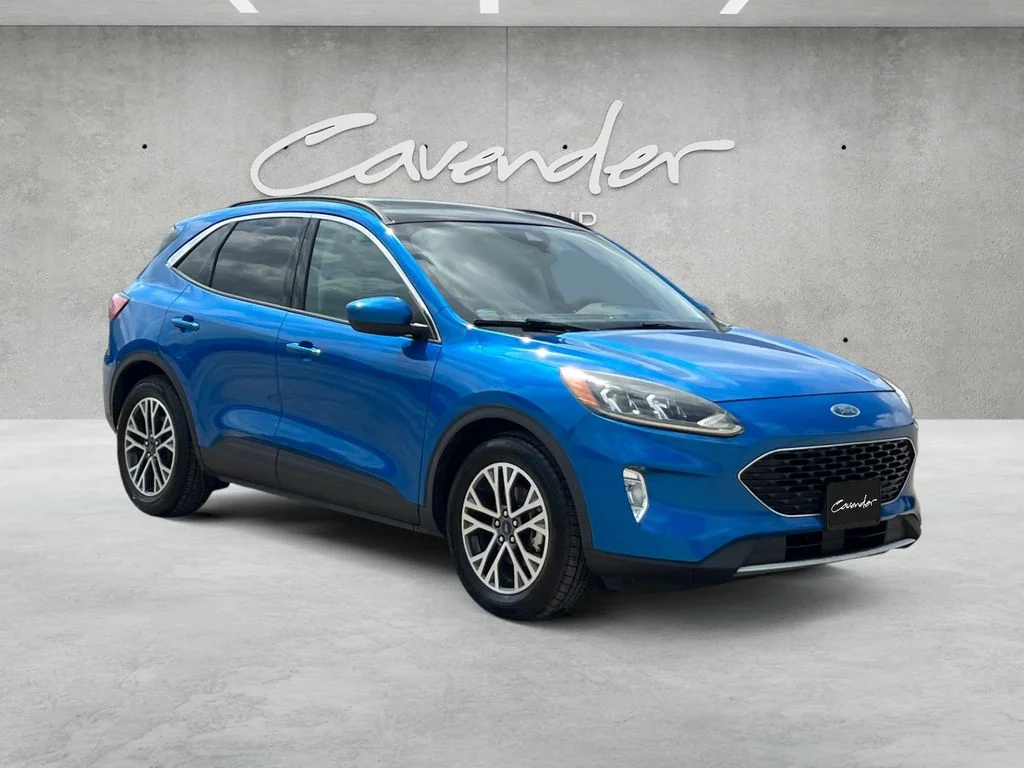 Used 2020 Ford Escape SEL with VIN 1FMCU0H6XLUB17538 for sale in San Marcos, TX
