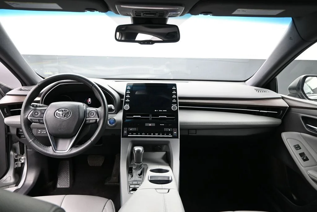 2022 Toyota Avalon XLE - Photo 17