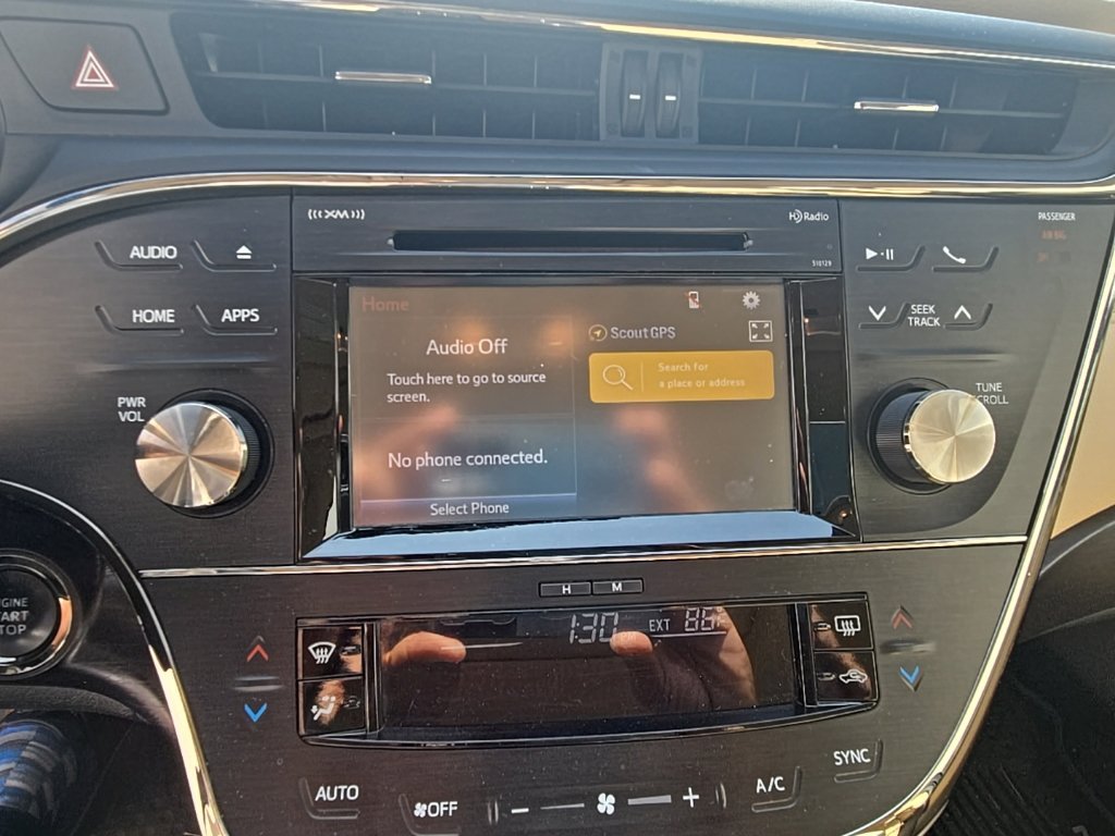 Used 2016 Mica Toyota XLE Plus image 20