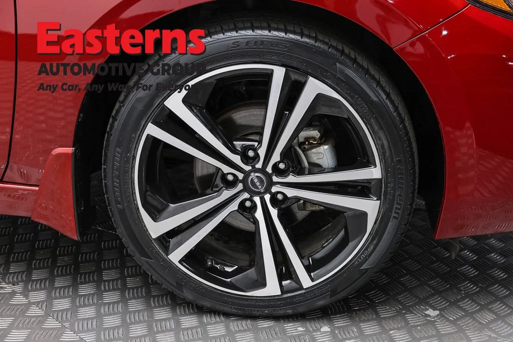 Used 2023 Red Nissan SV image 31