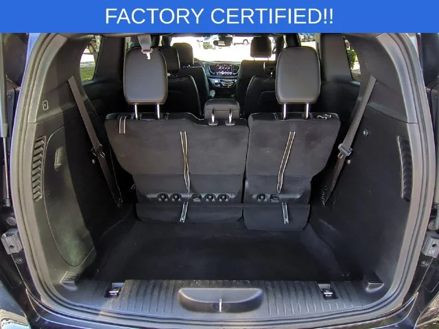 Used 2026 Black Chrysler Select image 30