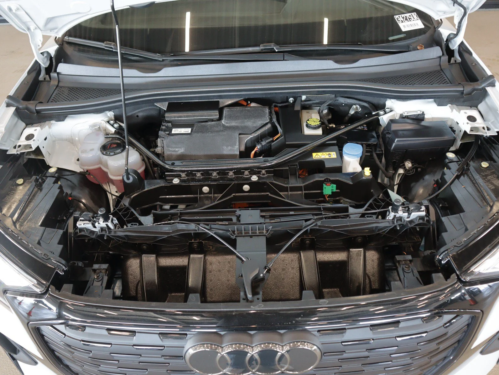 Used 2023 Glacier White Metallic Audi Premium Plus image 4