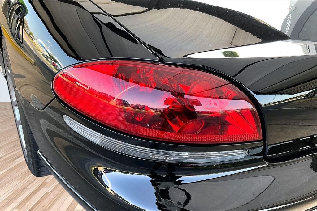 Used 2005 Black Dodge SRT10 image 22