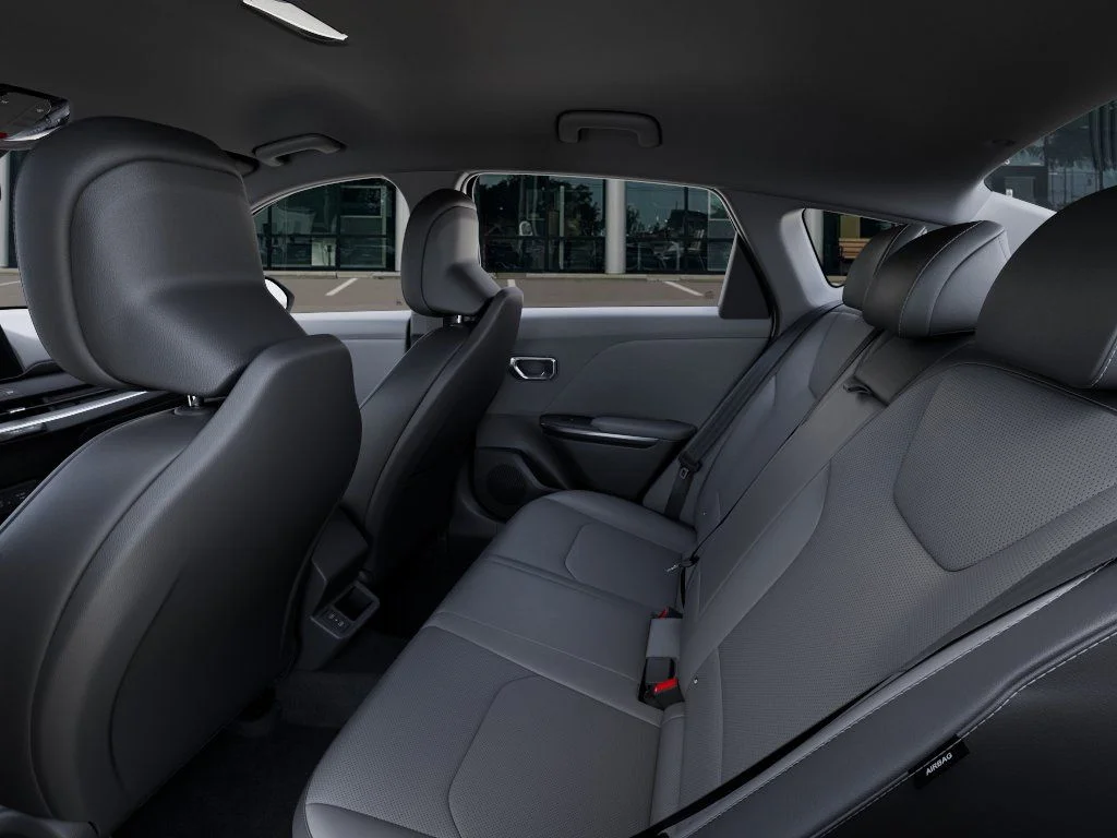 New 2026 Snow White Pearl Kia EX image 19