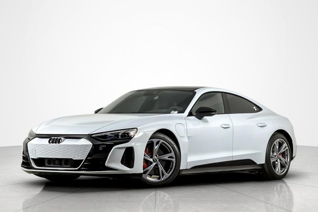 2023 Audi e-tron GT Premium Plus quattro