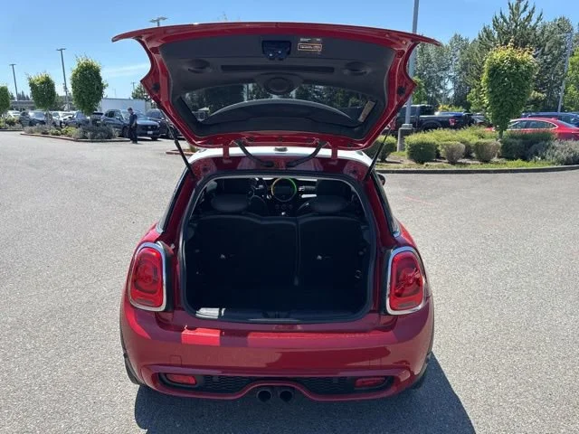Used 2017 Blazing Red MINI Cooper S image 11