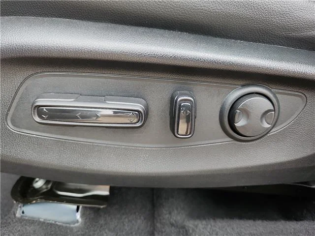 Used 2025 Gray Honda EX-L image 14