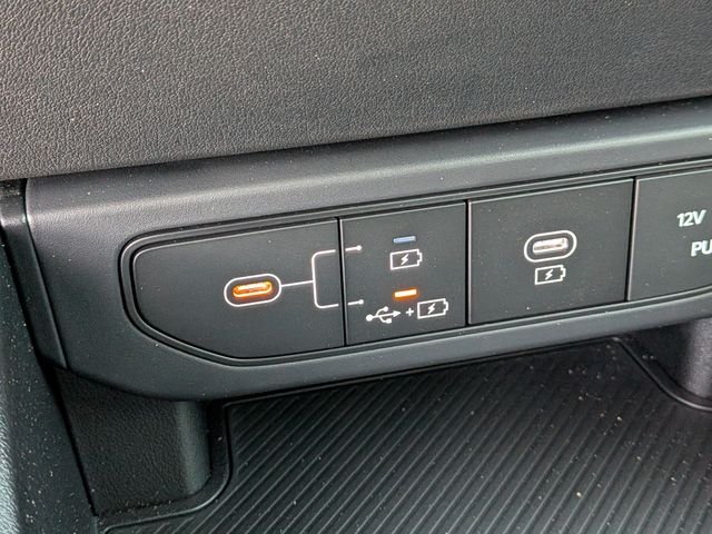 New 2026 Aurora Black Pearl Kia LX image 22