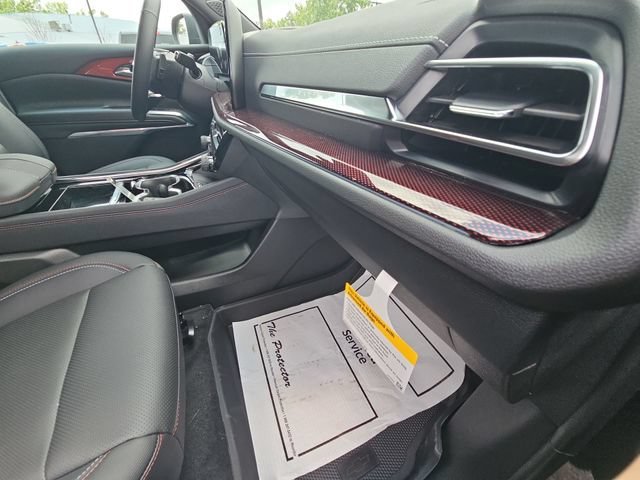 New 2026 Mosaic Black Metallic Chevrolet Z71 image 31