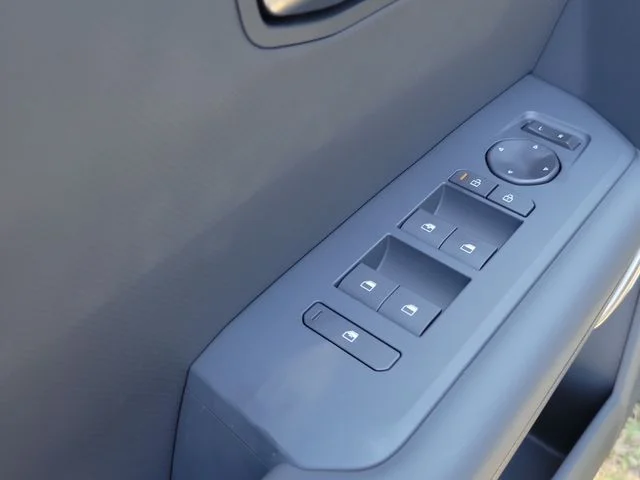 New 2027 Iceberg Green Kia X-Line S image 16