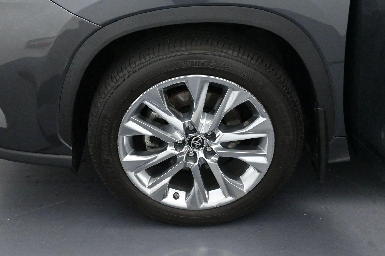Used 2021 Magnetic Gray Metallic Toyota Limited image 33