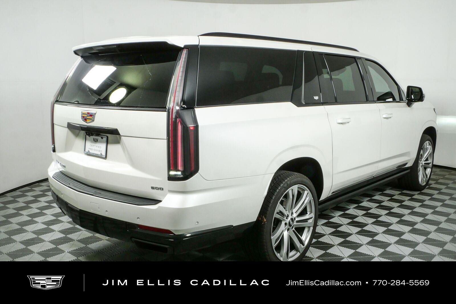 2025 Cadillac Escalade ESV