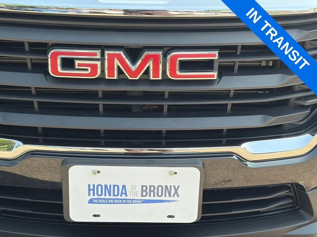 Used 2024 Ebony Twilight Metallic GMC SLE image 19