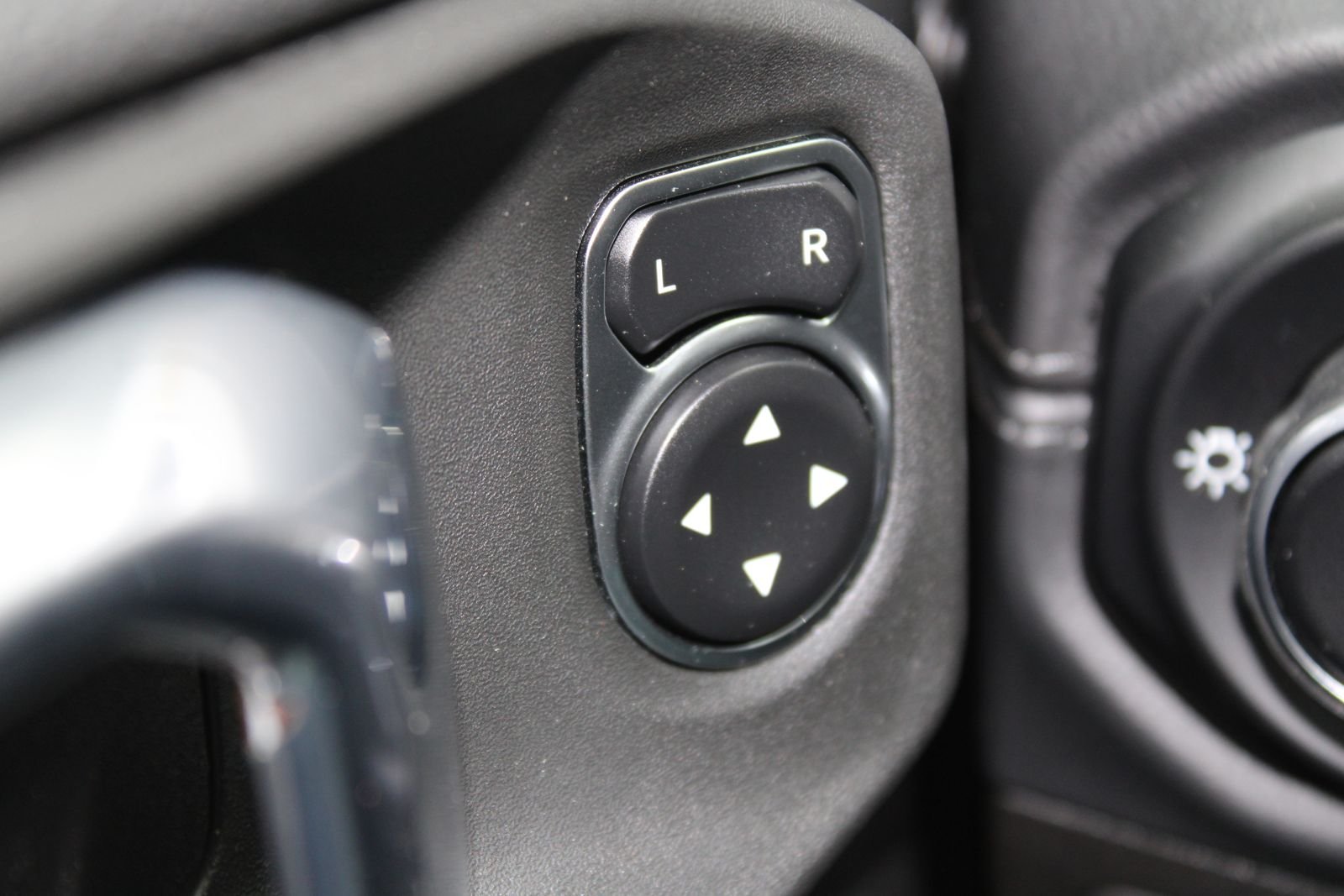 Used 2025 Black Jeep Sahara image 20