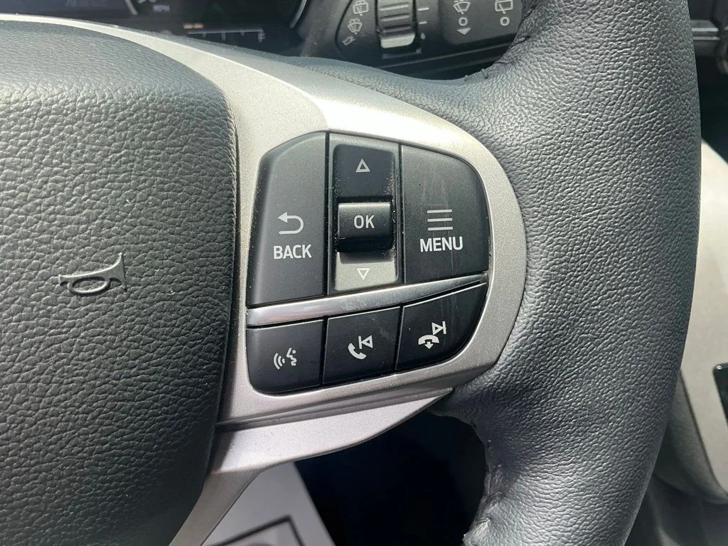 Used 2023 White Ford XLT image 41