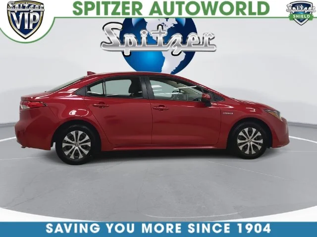 Used 2021 Red Toyota LE image 17