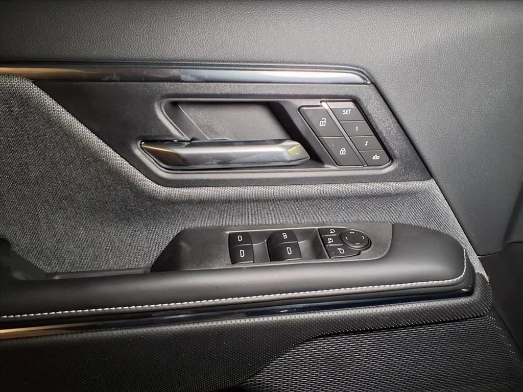 2026 GMC Sierra EV Elevation - Photo 16
