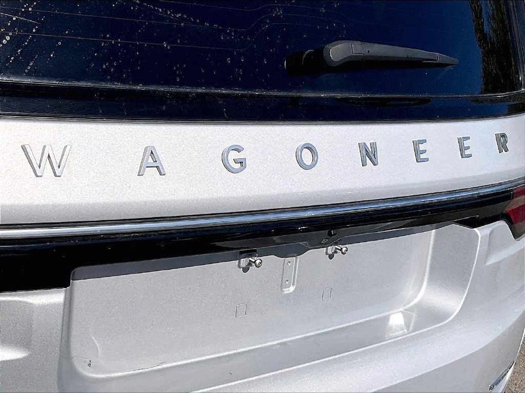 Used 2024 Silver Jeep Series II image 30