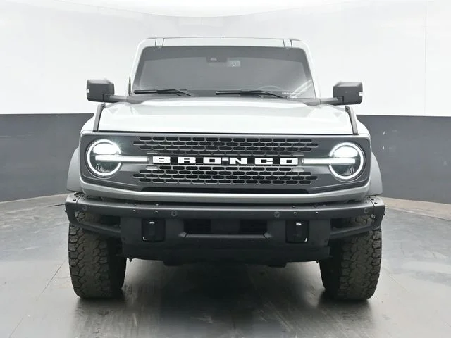 Used 2024 Green Ford Badlands image 2