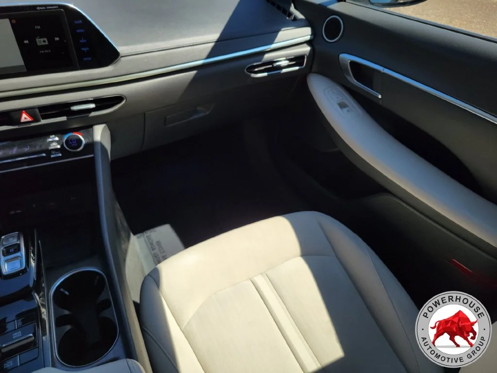 Used 2023 Black Hyundai SEL image 19