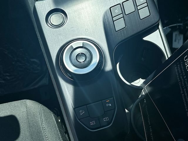 New 2026 Snow White Pearl Kia S image 16