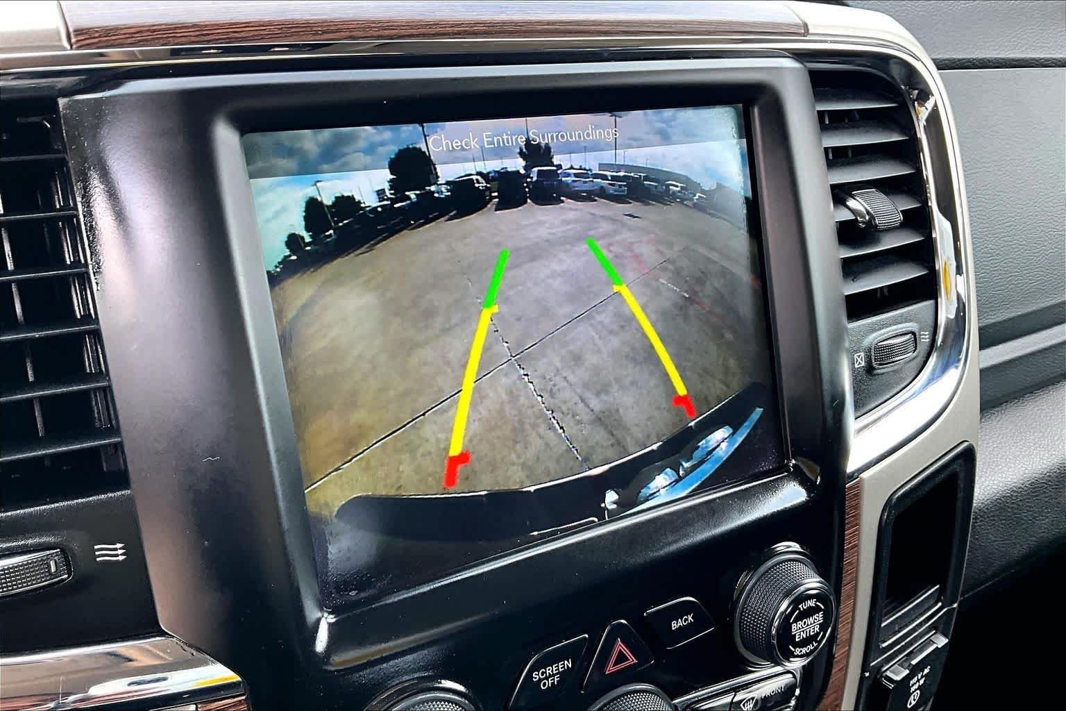 Used 2018 Granite Crystal Metallic Clearcoat Ram Laramie image 27