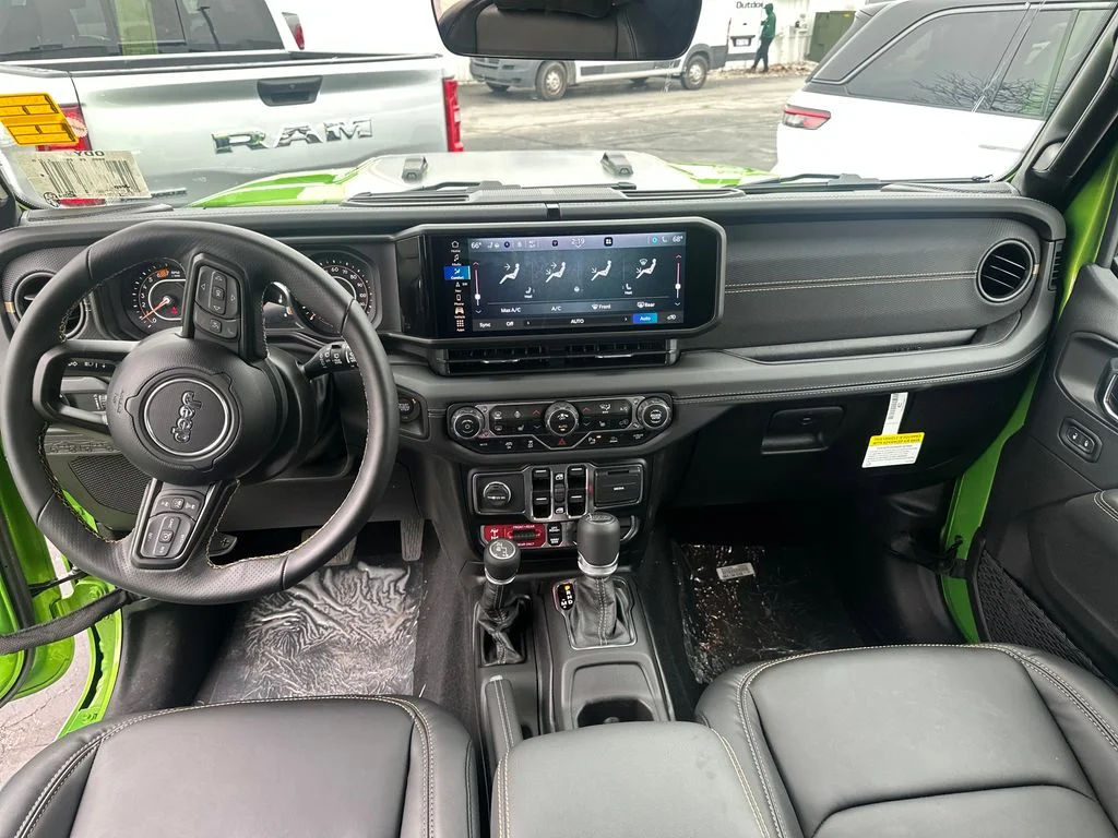 2025 Jeep Wrangler 4-Door Rubicon 392 Final Edition - Photo 15