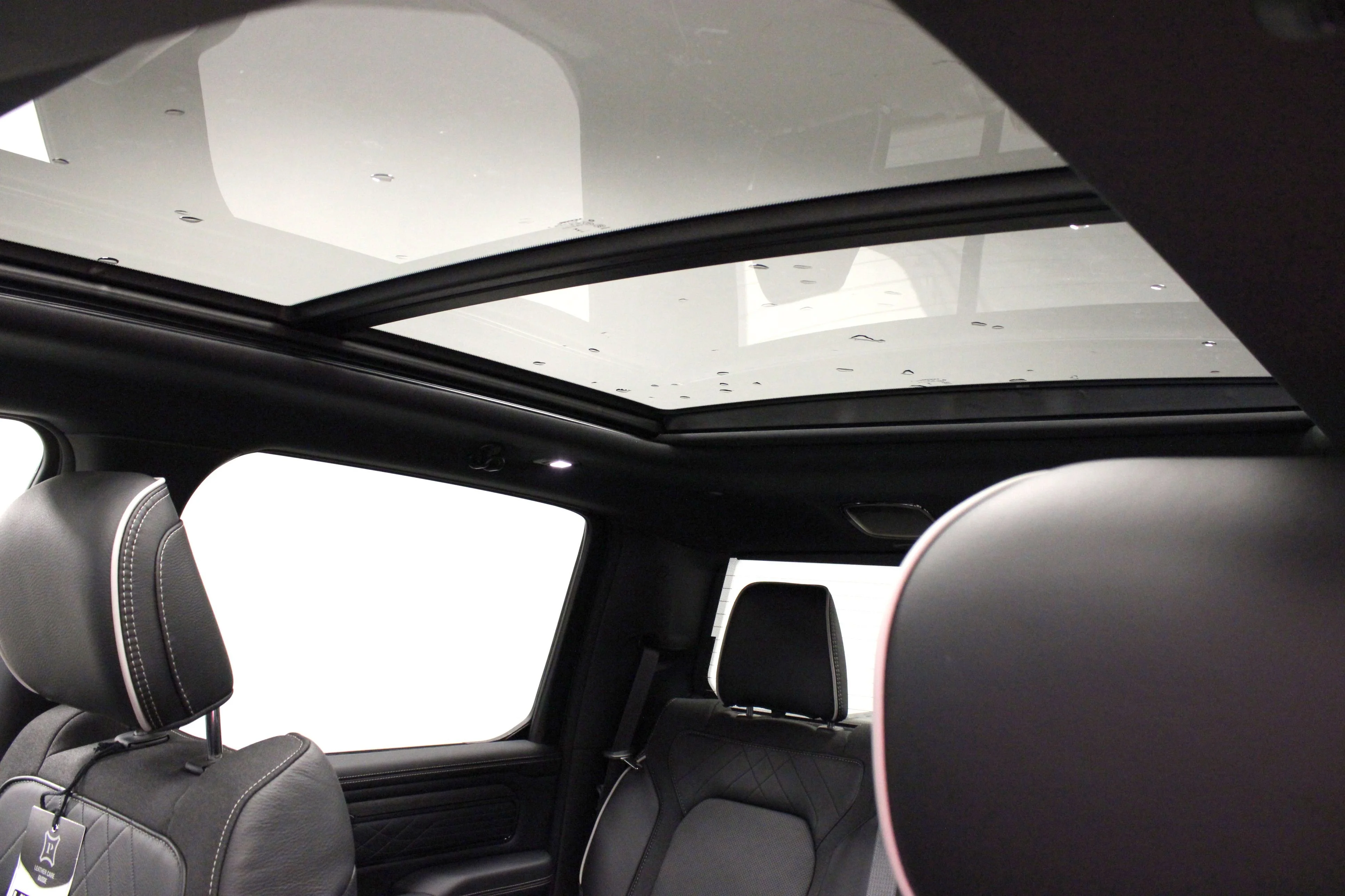 New 2026 Bright White Clear-Coat Exterior Paint RAM Limited image 10