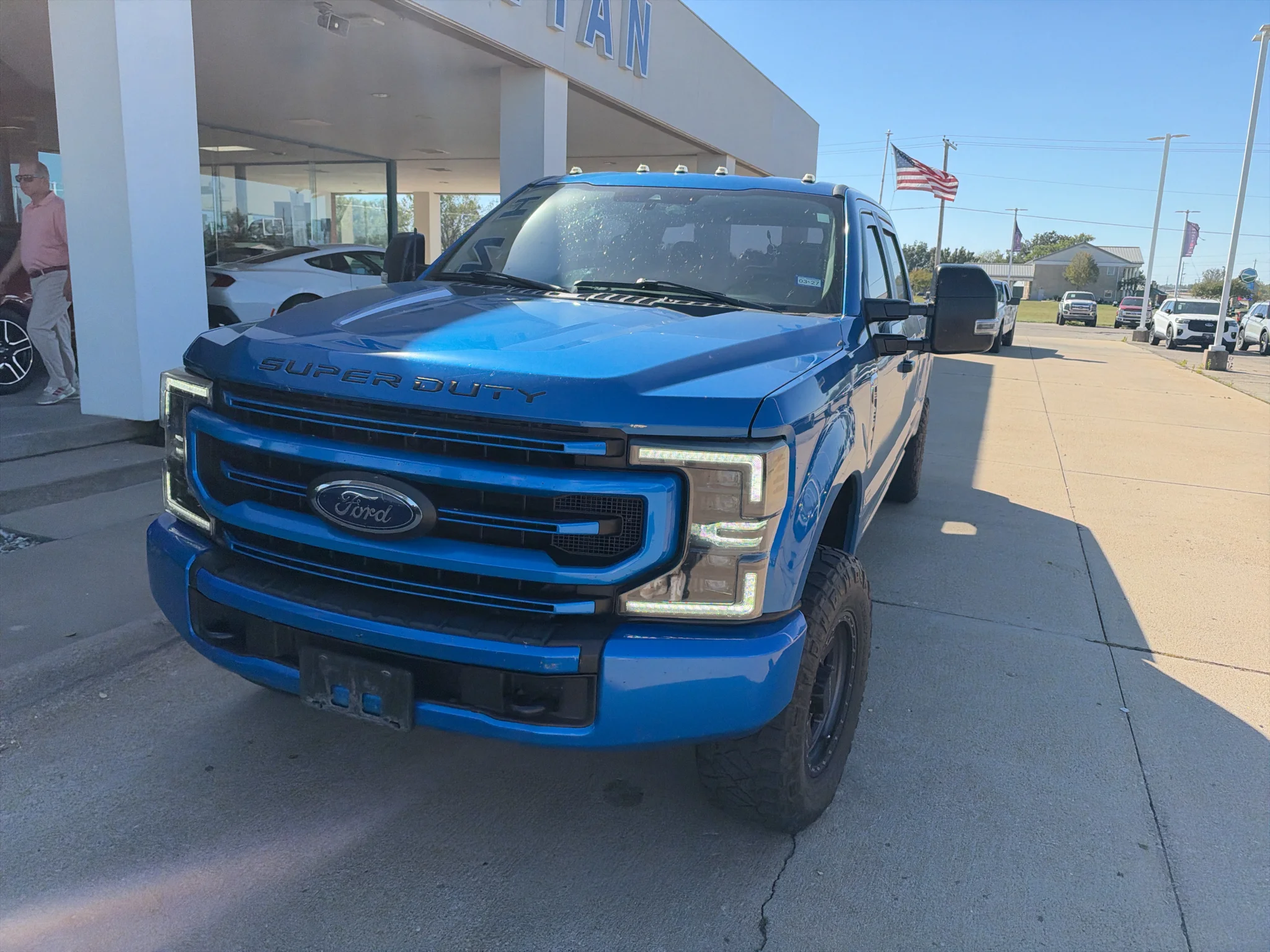 Used 2020 Velocity Blue Metallic Ford XL image 2