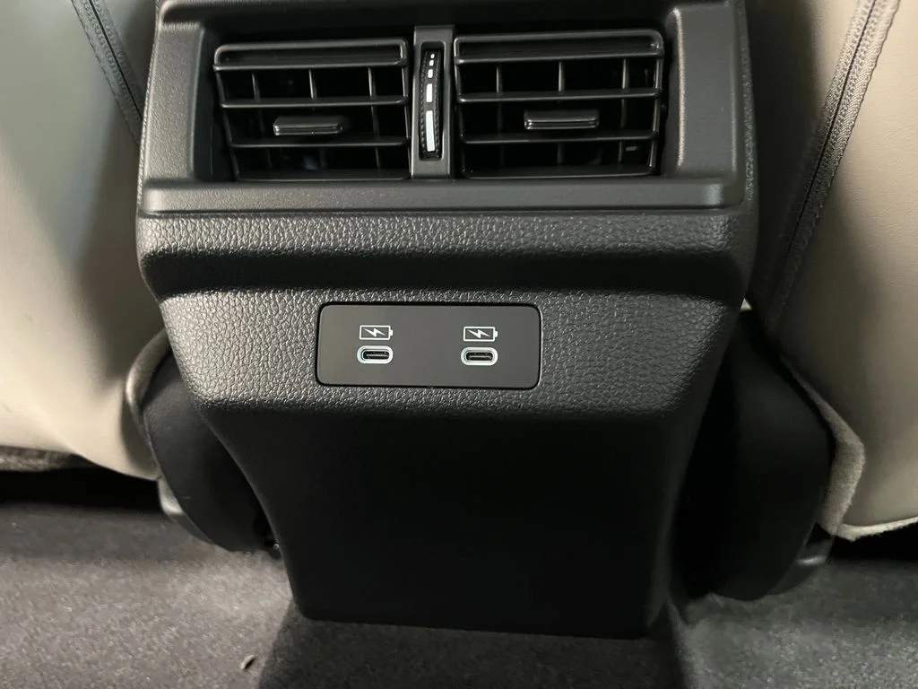 New 2026 Platinum White Pearl Honda Touring Hybrid image 24