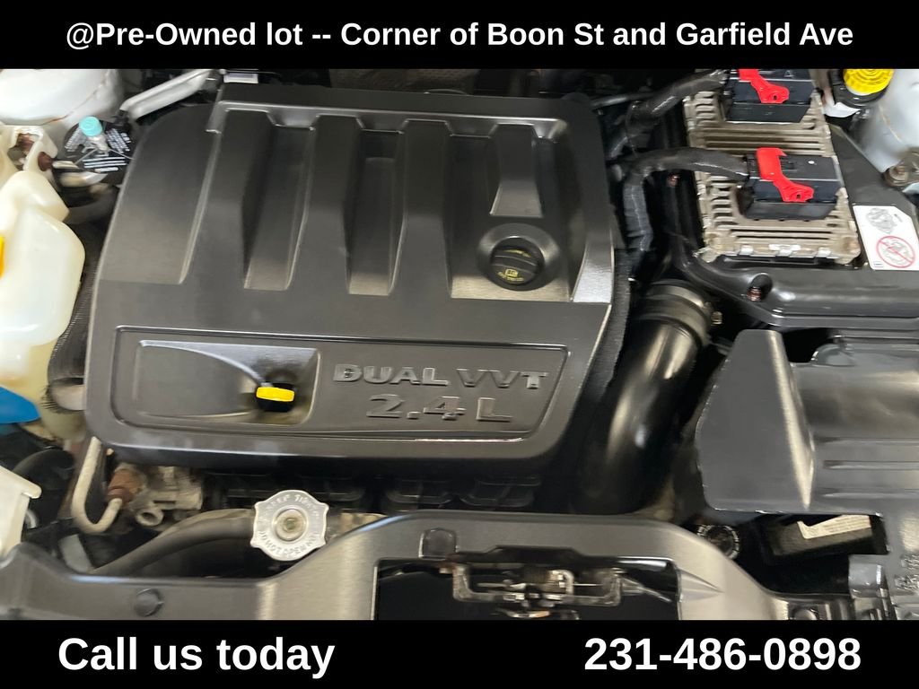 Used 2013 White Jeep Limited image 10