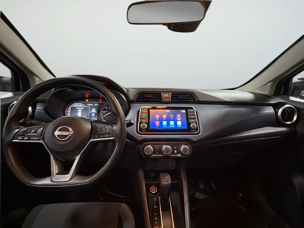 Used 2025 Silver Nissan 1.6 SV image 11