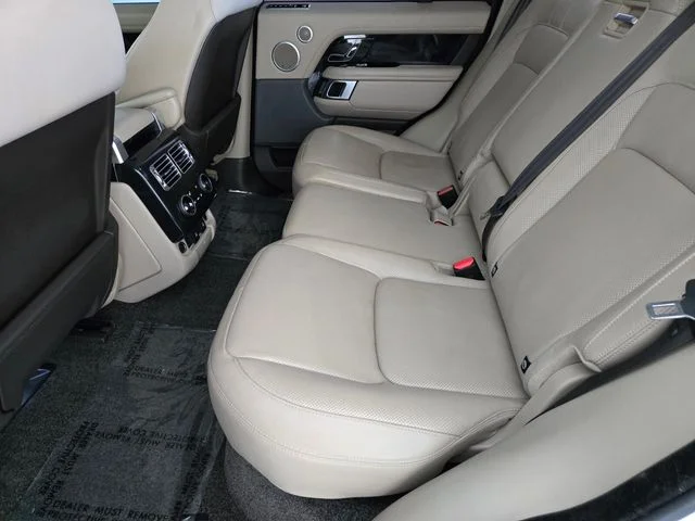 Used 2019 Fuji White Land Rover 3.0L V6 Supercharged HSE image 5