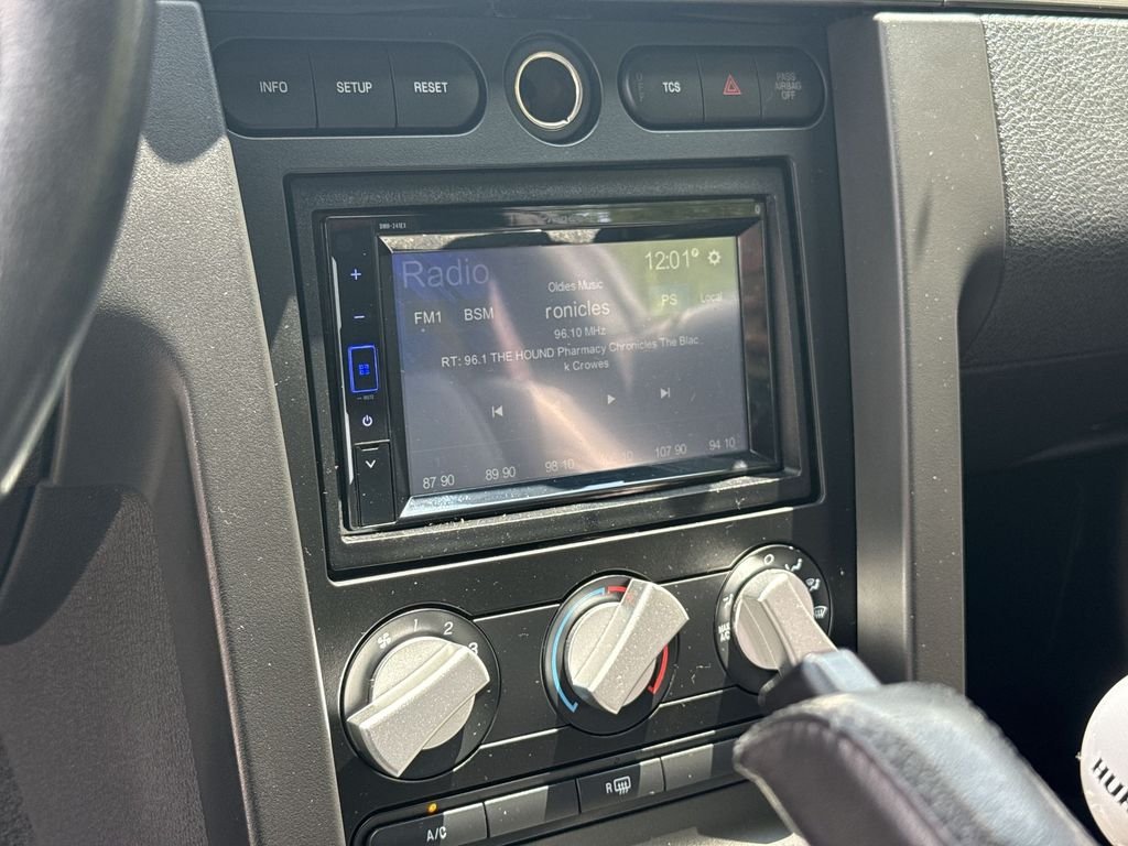 Used 2007 White Ford Shelby GT500 image 16