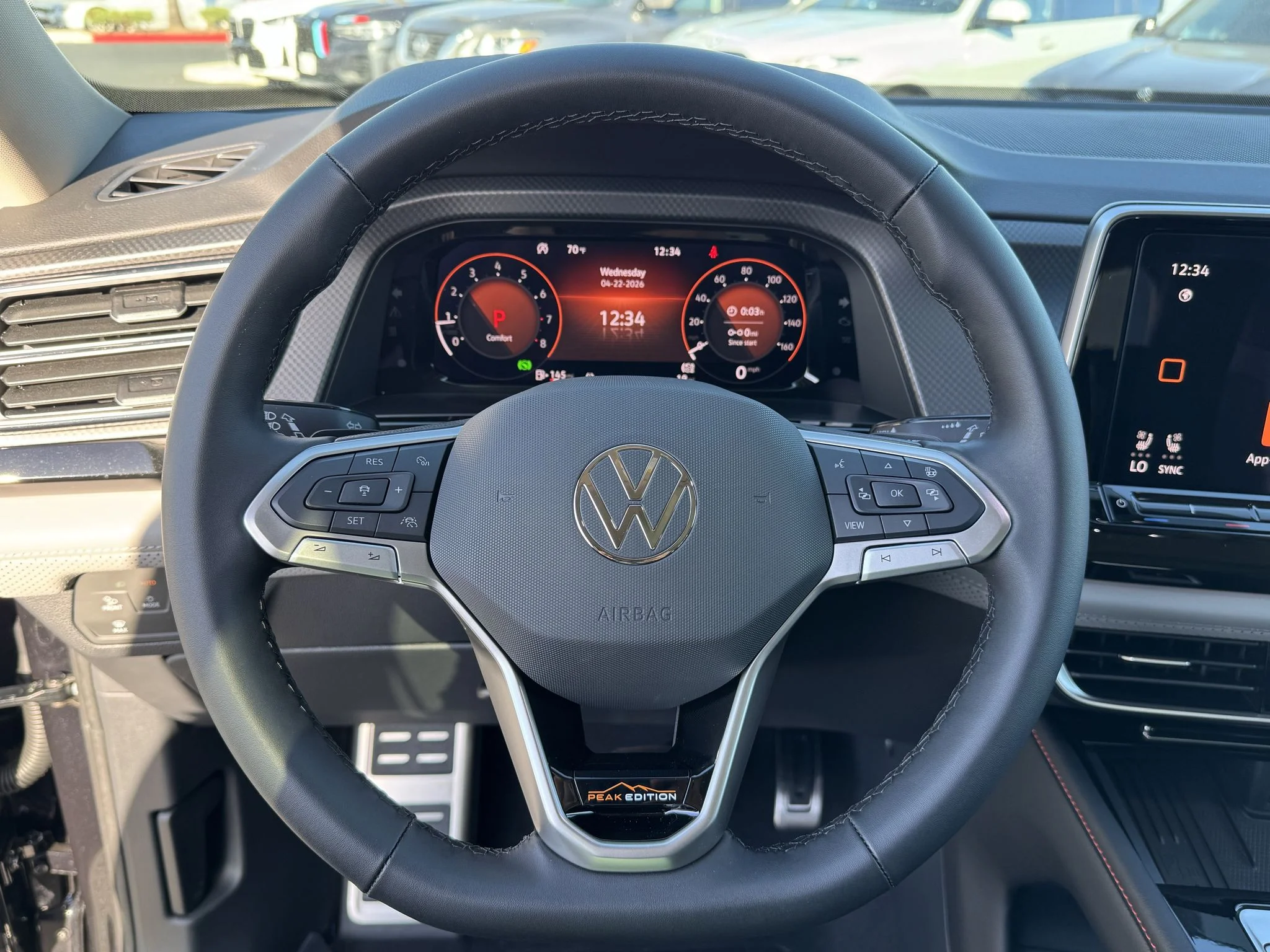 New 2026 Deep Black Pearl Volkswagen 2.0T Peak Edition image 17