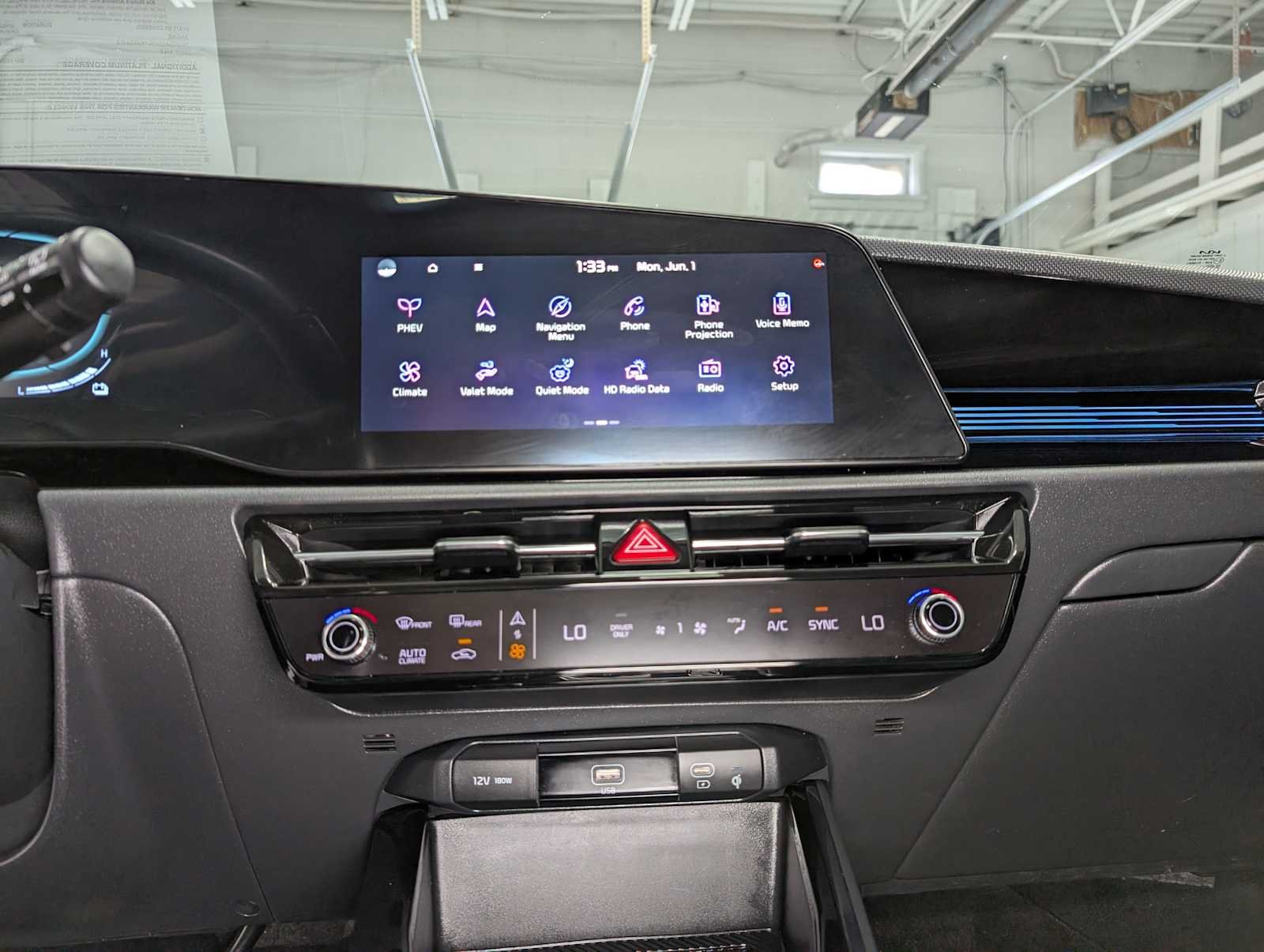 Used 2023 Mineral Blue Kia SX Touring image 38
