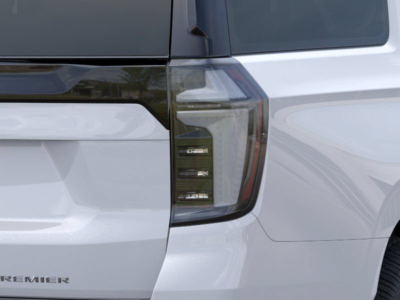 New 2026 Polar White Tricoat Chevrolet Premier image 12