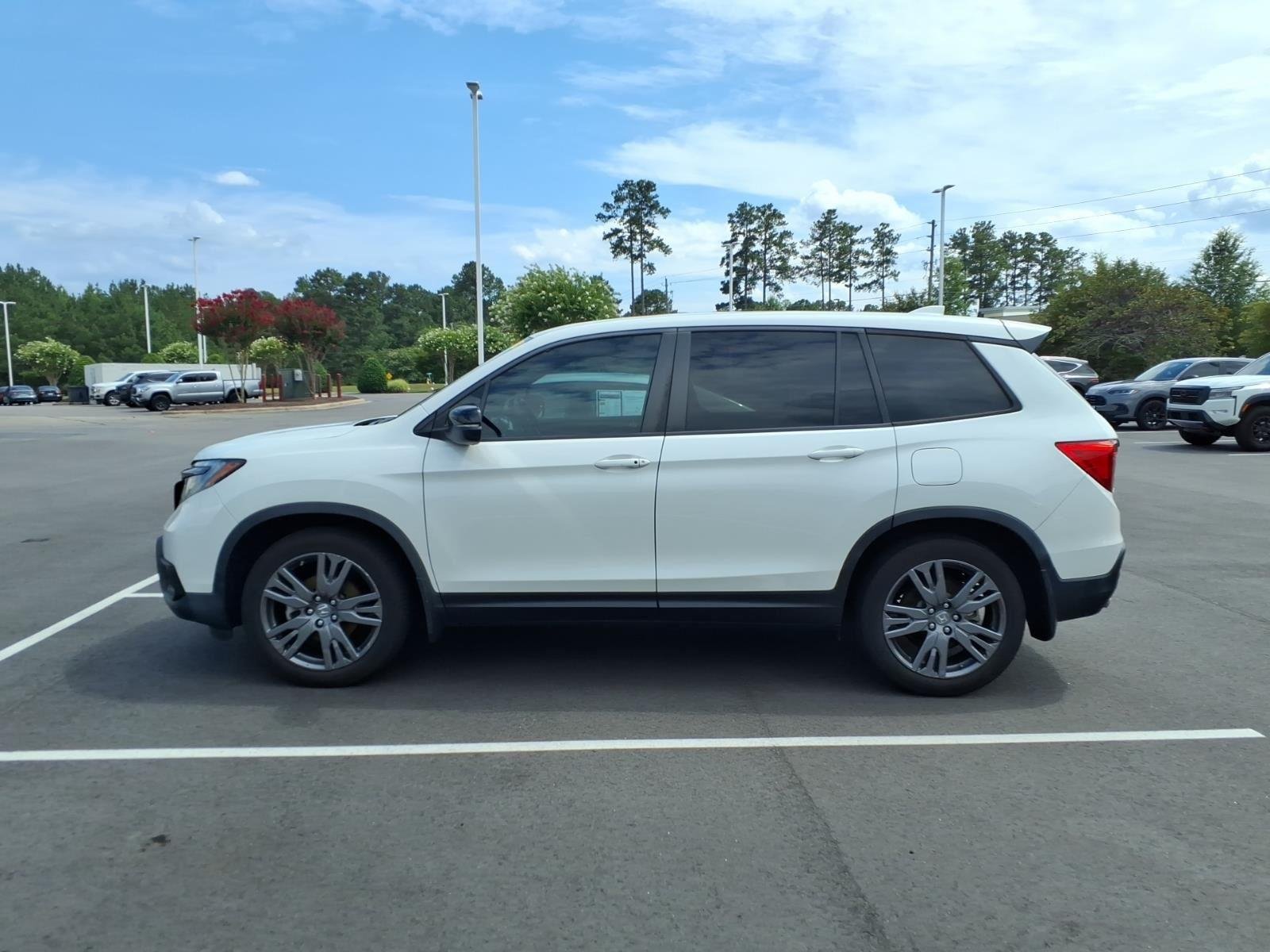 Used 2021 Platinum White Pearl Honda EX-L image 2