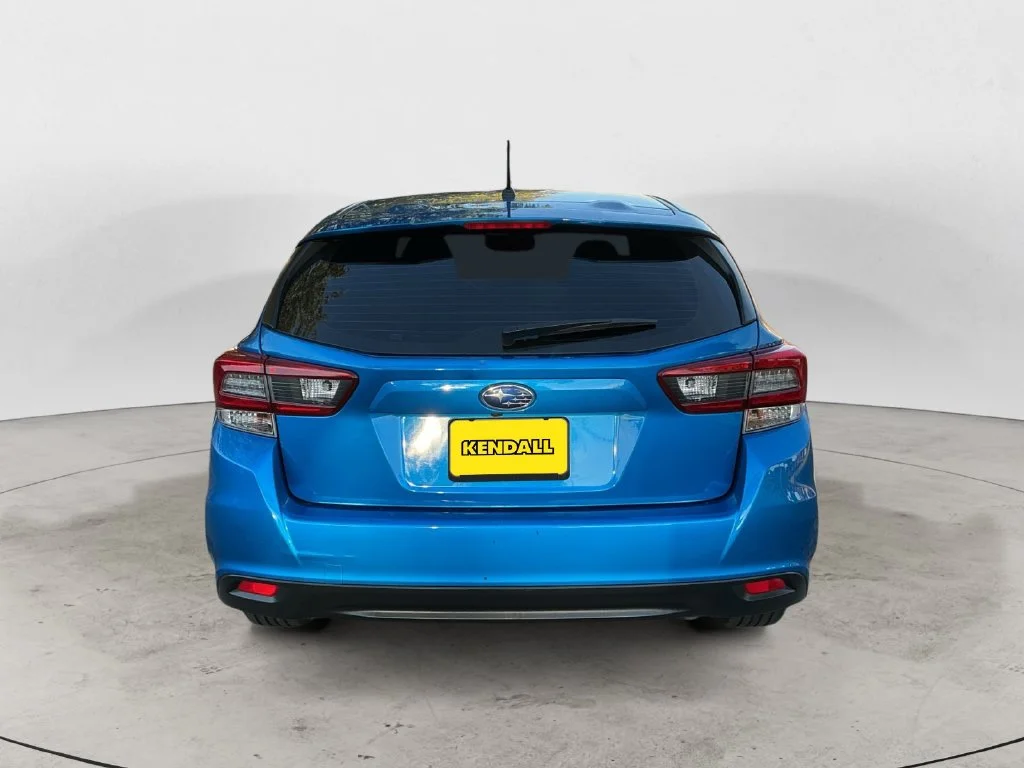 Used 2022 Blue Subaru Base image 6